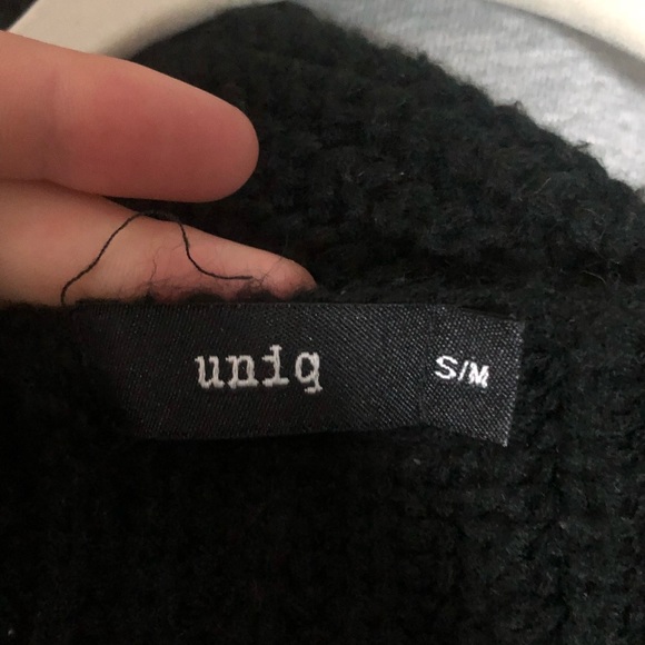 Off the Shoulder Sweater - Picture 2 of 2